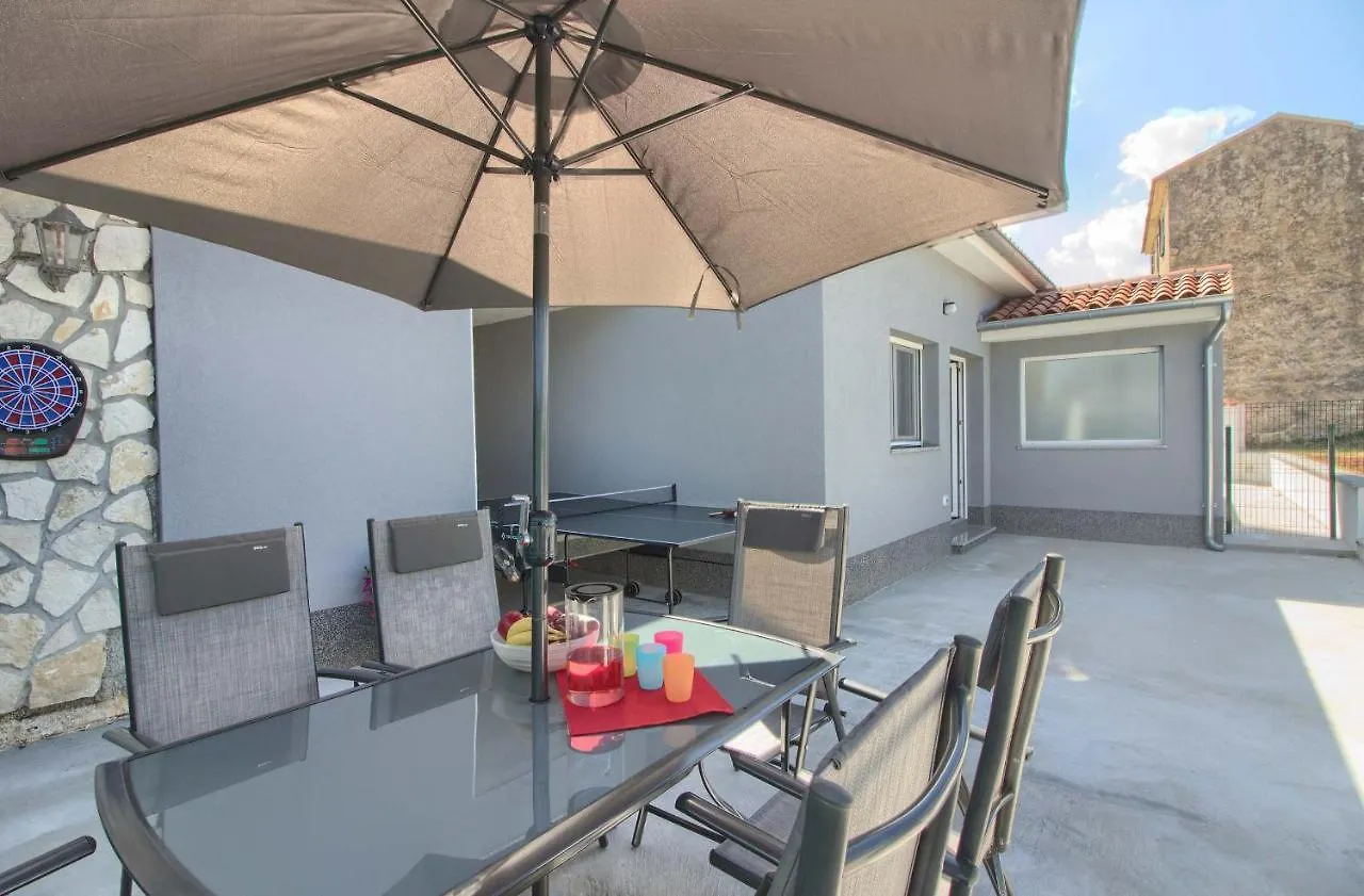 New Villa Luna With Private Pool In Pula Surrounded By Greenery