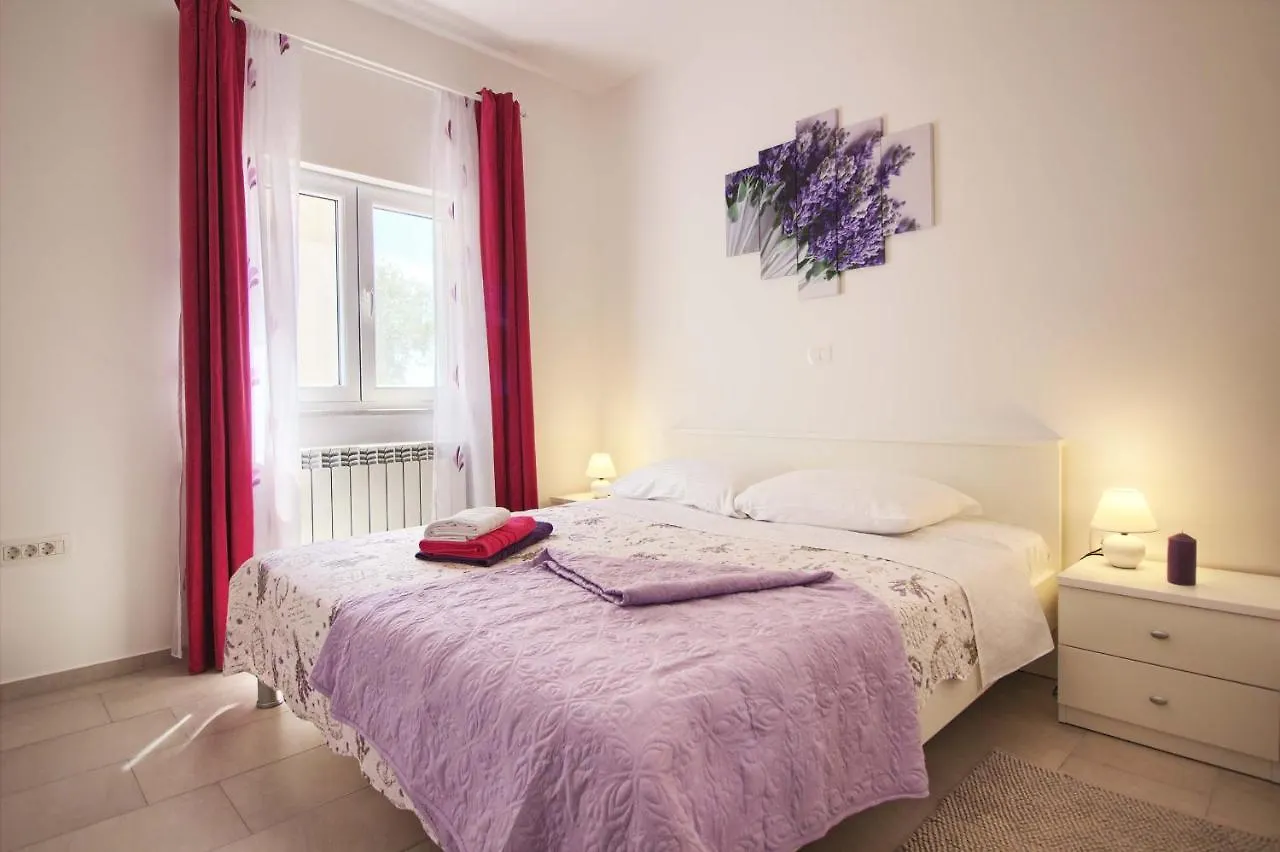 New Villa Luna With Private Pool In Pula Surrounded By Greenery Croazia