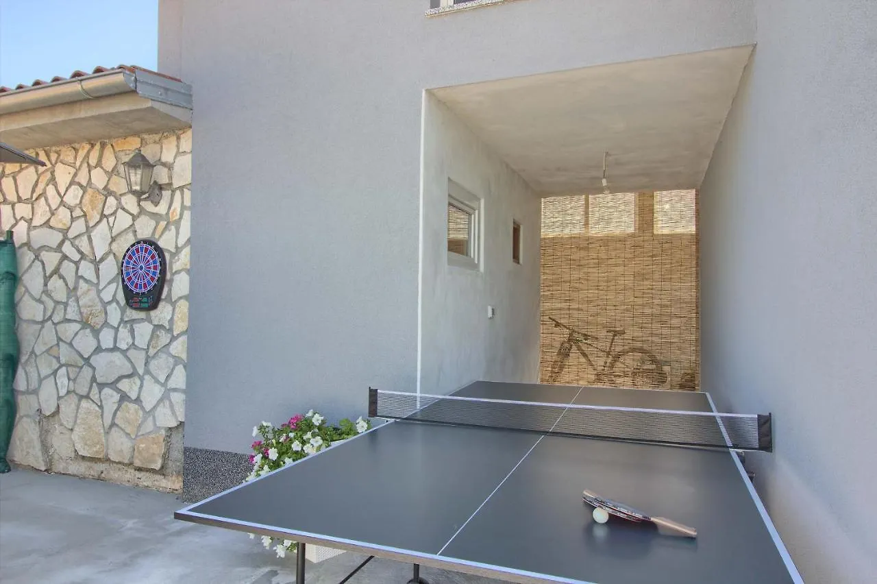 New Villa Luna With Private Pool In Pula Surrounded By Greenery