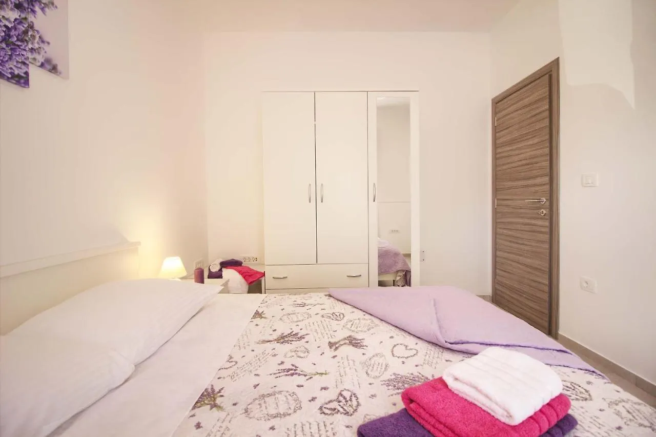 New Villa Luna With Private Pool In Pula Surrounded By Greenery Croatie